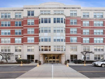 300 Mamaroneck Avenue #421