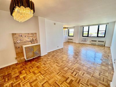 1360 Ocean Pkwy APT 8C