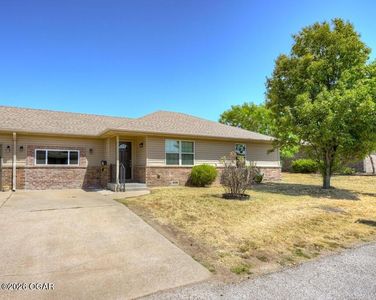 1903 Chris Ln