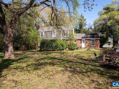 2401 Fontaine Ave