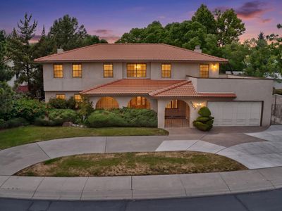9709 Pebble Beach Dr NE