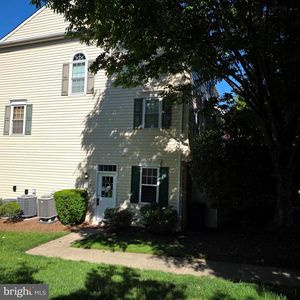 1016 Murdoch Ct