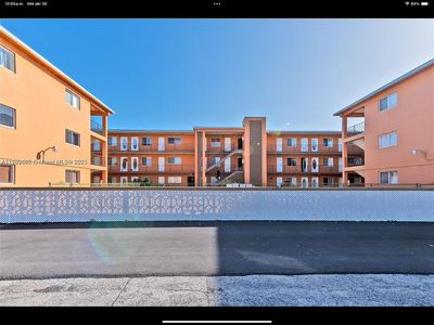 2330 NW 11th St APT 32