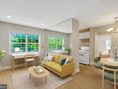2241 Farrington Ave APT 201