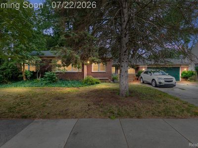 Property at 1918 E Lincoln Ave, Royal Oak, MI