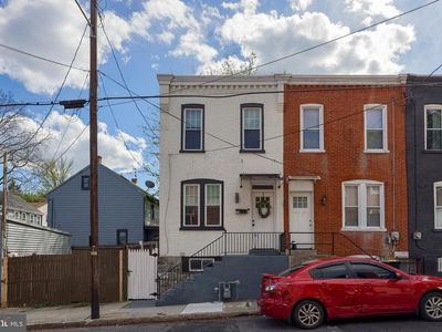 138 Laurel St