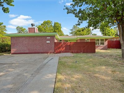 13545 Flagstone Ln