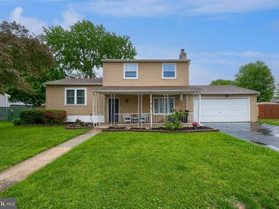 465 Moonflower Ave