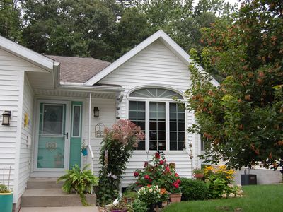 17041 Grandview Dr