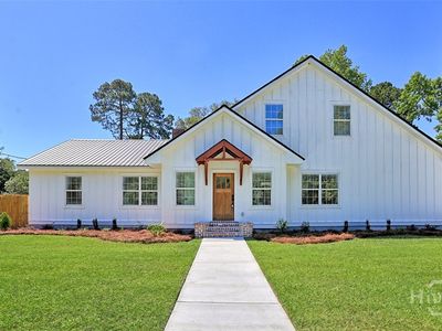 27 Pine Drive