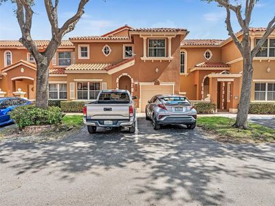 8551 NW 141st Ter APT 302