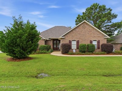 98 Sunline Dr