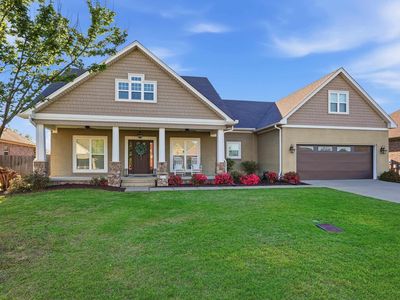 215 Merlot Dr