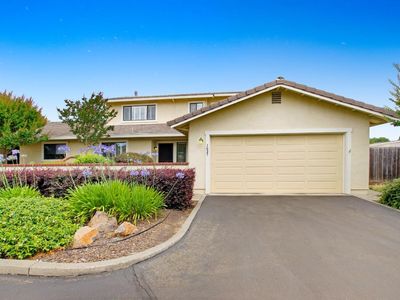 1627 San Vicente Ave