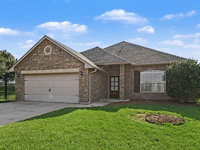 2132 Newbrook Dr