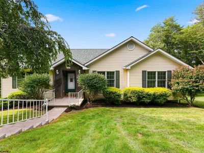 404 Cedar Ln