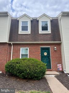 7 Garden Ct