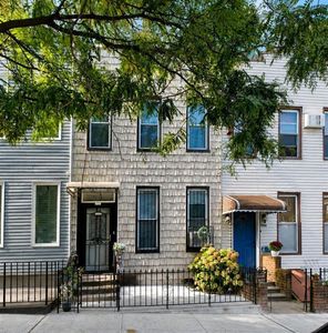 348 Prospect Ave