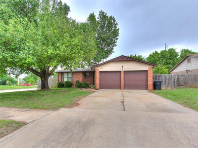 1300 Knollwood Ter