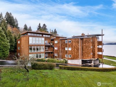 4501 Fidalgo Bay Road #1002