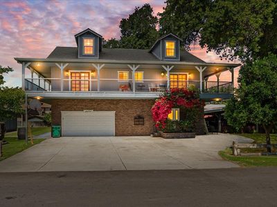893 Wetherbee Ave