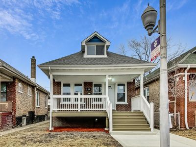 5619 S California Ave