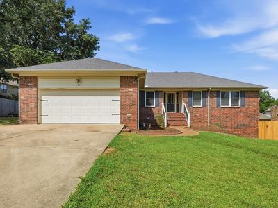 211 Aztec Dr