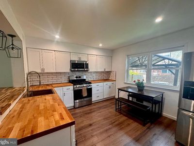 Property at 532 Linda Ct, Brick, NJ