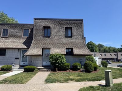 202 Beekman Dr Unit 202