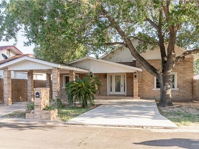 2709 Austin Ave