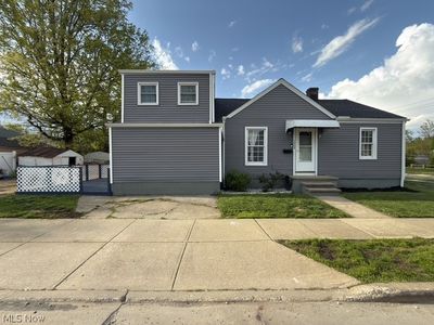 Property at 1664 Douglas Rd, Wickliffe, OH