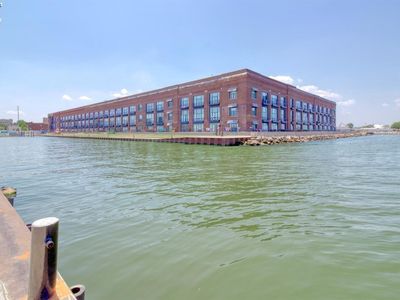 401 W Shoreline Dr Unit 304