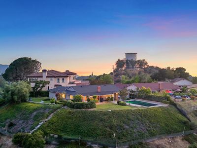 9670 Crystal View Dr