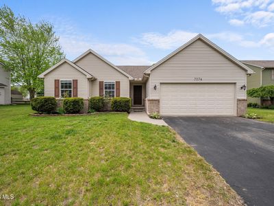 Property at 7274 Laurel Ridge Dr, Whitehouse, OH