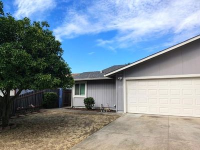 Property at 7246 Fletcher Farm Dr, Sacramento, CA