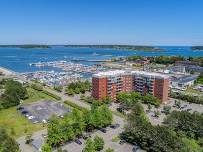 148 Breakwater Drive #201