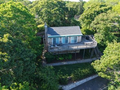 39 Adams Dr