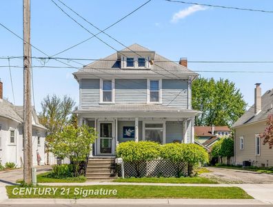 Property at 206 N Wenona St, Bay City, MI