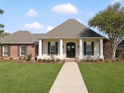 155 Butternut Ln