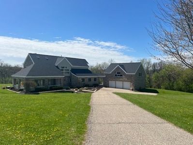 2161 County Rd E