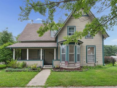 Property at 602 N 1st Ave, Winterset, IA