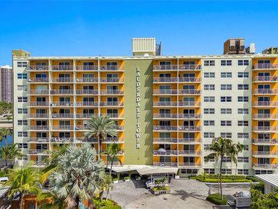 2900 NE 30th St #G-1