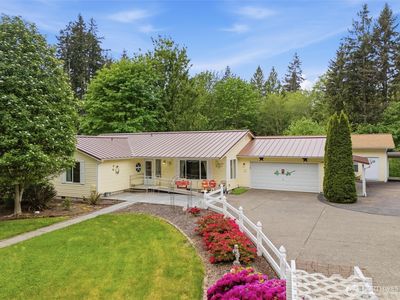6201 SE Mile Hill Drive