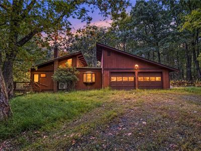 128 Cedar Ln