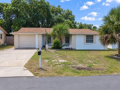 7904 JUDITH CRESCENT