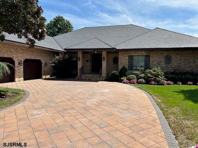 5 Casey Dr