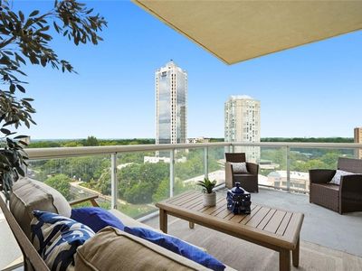 2881 Peachtree Rd NE APT 1105