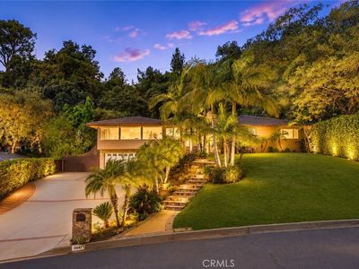 2047 Carolwood Dr