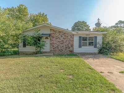 2410 Westacre Dr