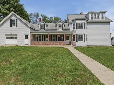 142 Pleasant St
